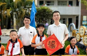 「侨乡故事」特殊的宣讲会：“大师兄”回母校宣讲励志故事